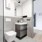 Limehome Kettwiger Strasse 4*