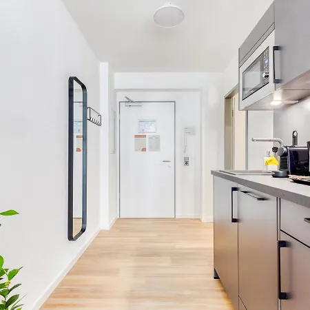 Limehome Kettwiger Strasse 4*