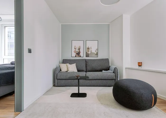 Limehome Kettwiger Straße 4*